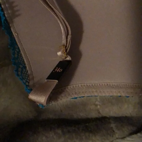 - NWOT - Victoria secret very sexy plush up - Picture 3 of 3